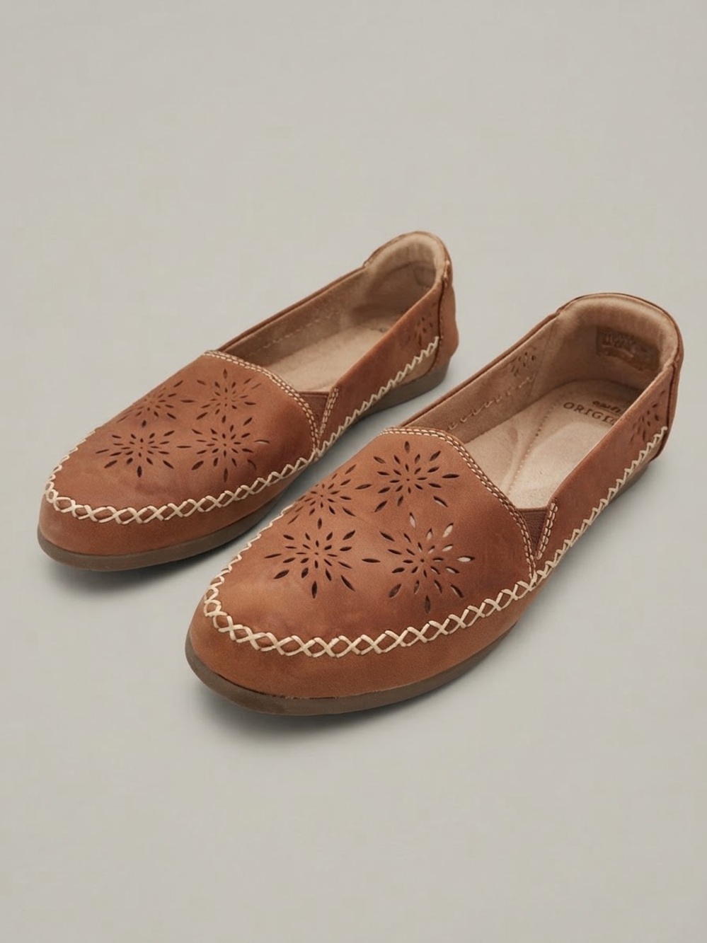 Earth Origins Tan Perforated Slip-On Loafers 10M Women